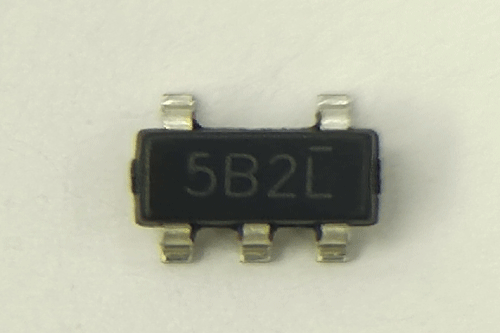 LN6215 1A 低噪聲 CMOS 電壓穩(wěn)壓器